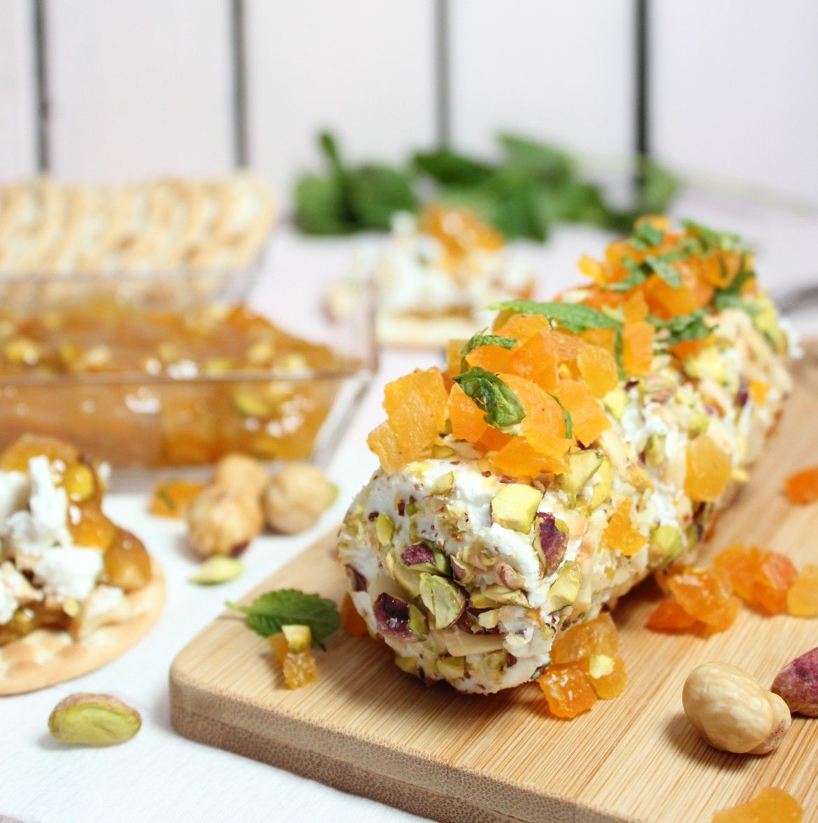 Rulo de Queso de Cabra con Frutos Secos